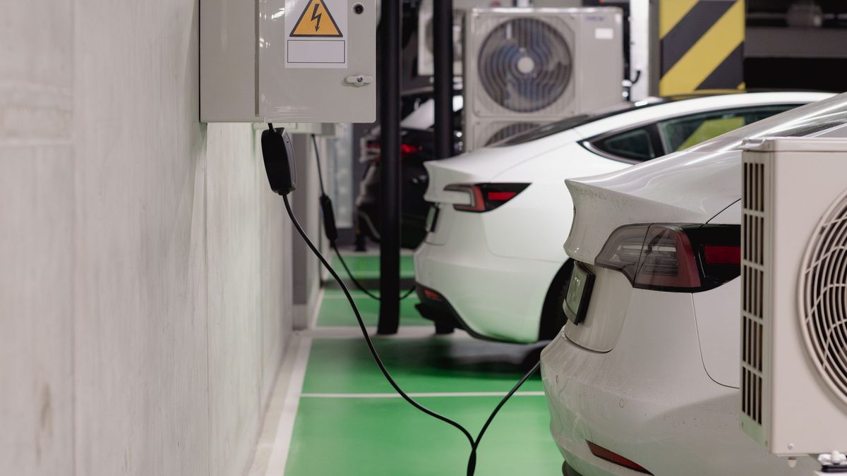 Level 2 EV Charger Installation in Toronto